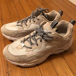 Fila Ray Tracer UO Collab